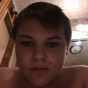 Meet your Posher, Ethan